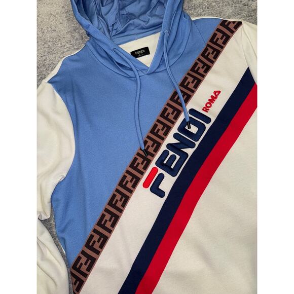 Fendi Roma Mania Fila All Over Logo White Blue Red Sweatshirt Hoodie Large L - Picture 7 of 16